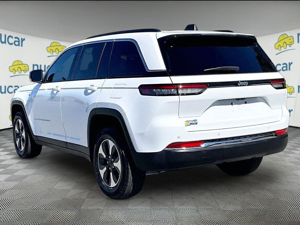 Used 2024 Jeep Grand Cherokee Limited 4xe AWD/4WD image 4