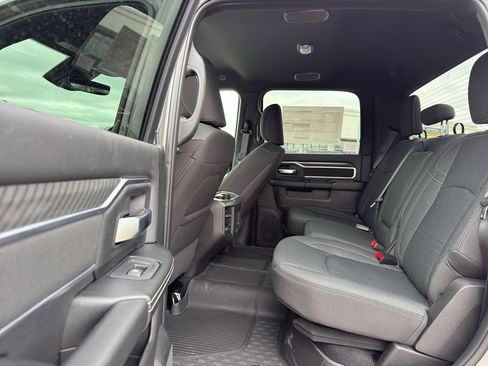 New 2026 RAM 2500 Big Horn AWD/4WD image 29