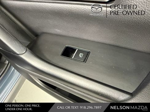 Used 2025 MAZDA CX-50 AWD 2.5 S w/ Premium Package image 42