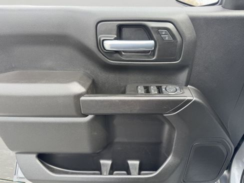 Used 2022 Chevrolet Silverado 1500 LT Trail Boss w/ Convenience Package II image 13