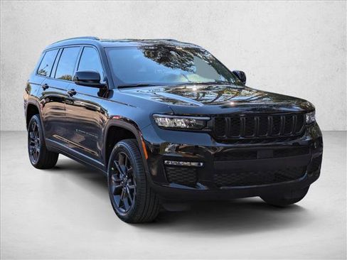 New 2025 Jeep Grand Cherokee L Limited image 9