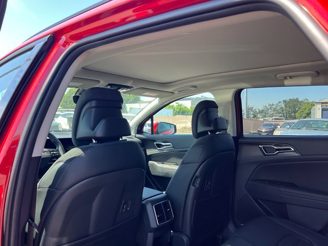 New 2026 Kia Sportage SX FWD image 11