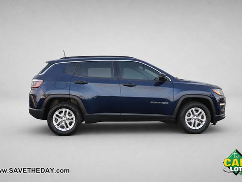 Used 2021 Jeep Compass Sport FWD image 9