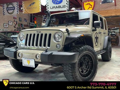 Used 2018 Jeep Wrangler Unlimited Sahara w/ Mopar Chrome Edition Group AWD/4WD image 1