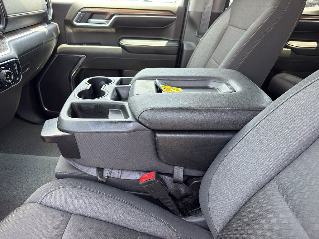 Used 2024 Chevrolet Silverado 1500 LT Trail Boss w/ Protection Package AWD/4WD image 12