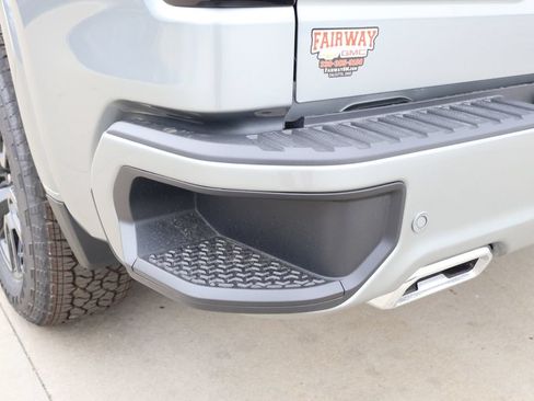 New 2026 GMC Sierra 1500 Elevation w/ Elevation Premium Package AWD/4WD image 33
