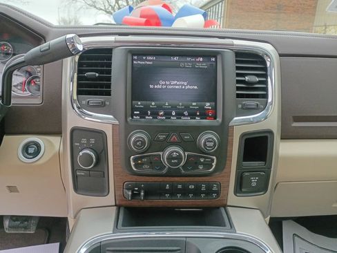 Used 2018 RAM 2500 Laramie image 26