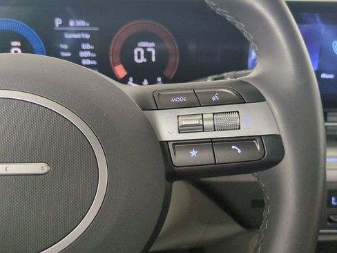 Used 2025 Hyundai Kona SEL FWD image 36