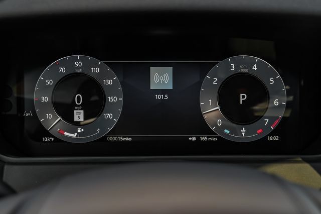 New 2026 Land Rover Range Rover Velar S AWD/4WD image 22