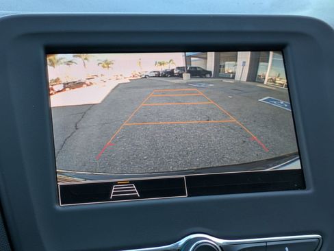 Used 2023 Chevrolet Equinox LS image 19