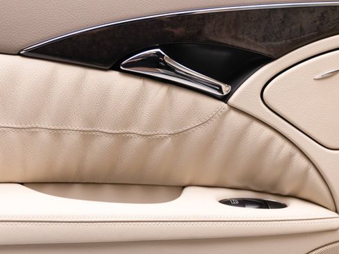 Used 2006 Mercedes-Benz E 350 Sedan image 48