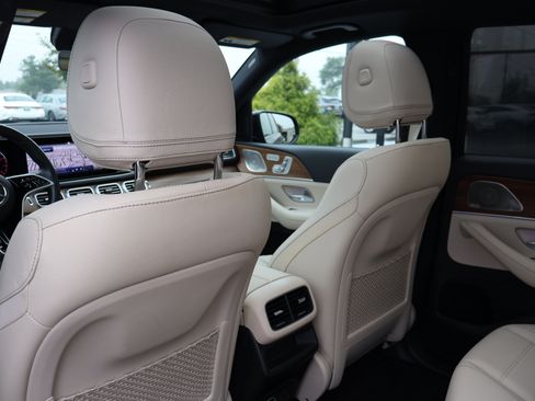 Certified 2025 Mercedes-Benz GLE 450 4MATIC image 19