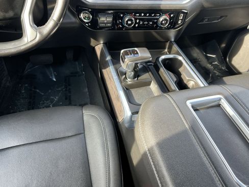 Used 2022 Chevrolet Silverado 1500 LTZ image 23