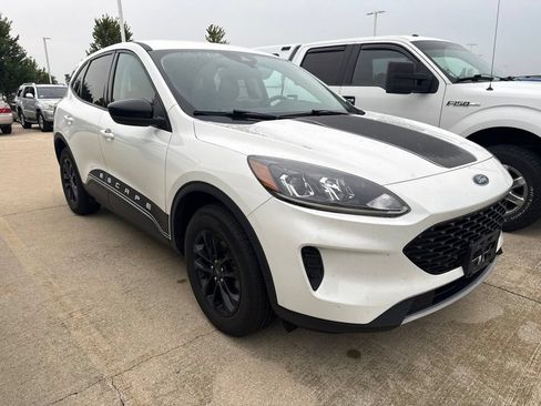 Used 2020 Ford Escape SE Sport AWD/4WD image 4