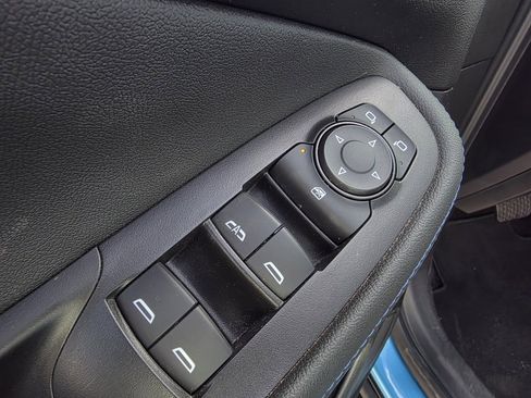 Used 2025 Buick Encore GX Sport Touring w/ Comfort Package image 12