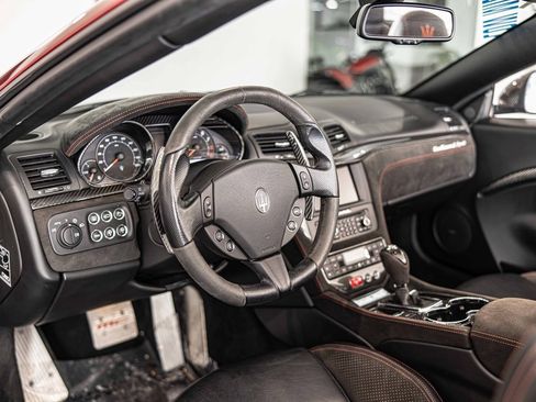 Used 2017 Maserati GranTurismo Sport image 18