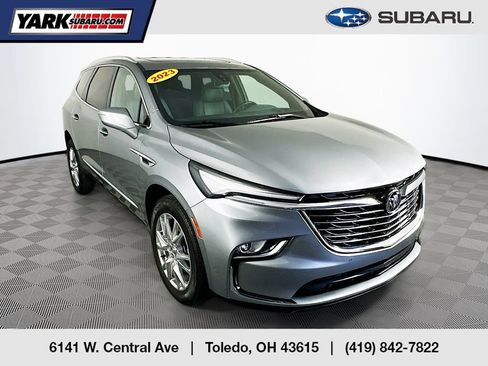 Used 2023 Buick Enclave Premium w/ Experience Buick Package FWD image 1