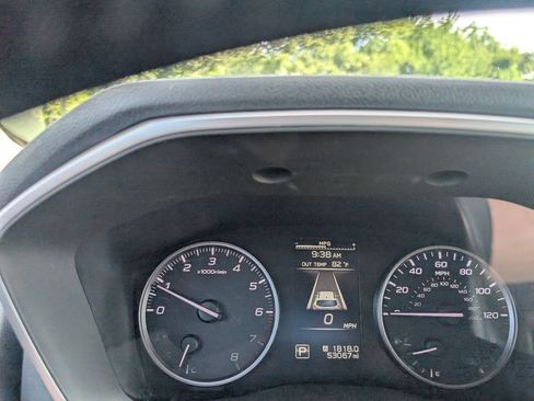 Used 2023 Subaru Ascent Premium w/ Convenience Package AWD/4WD image 24