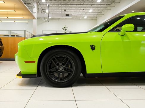 Used 2023 Dodge Challenger SRT Hellcat Redeye RWD image 3