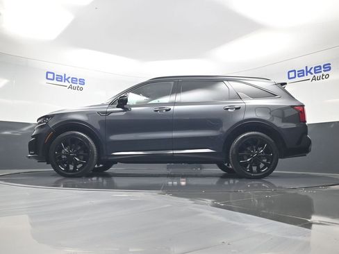 Certified 2023 Kia Sorento SX FWD image 45