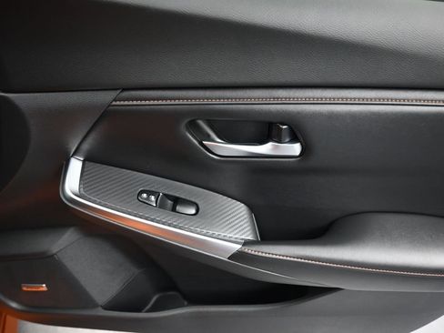 Used 2021 Nissan Sentra SR w/ SR Premium Package FWD image 42