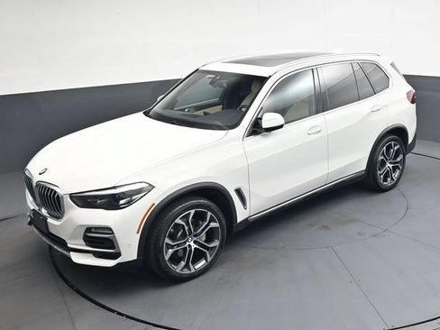 Used 2021 BMW X5 xDrive40i w/ Convenience Package AWD/4WD image 26