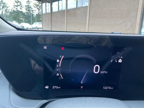 Used 2025 Buick Encore GX Preferred image 10