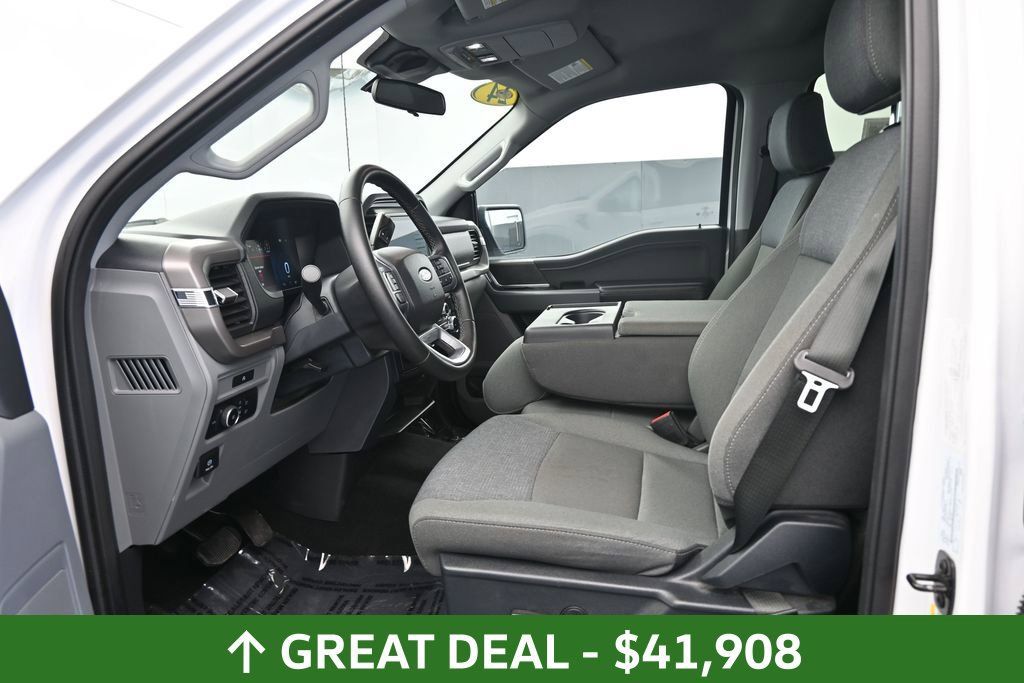 Used 2025 Ford F150 XLT w/ Equipment Group 301A Standard AWD/4WD image 18