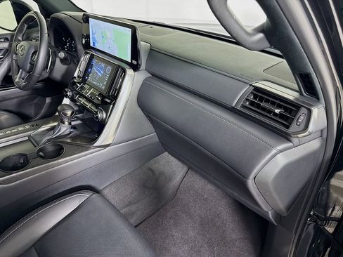 Certified 2024 Lexus LX 600 4WD w/ Luxury Package image 31