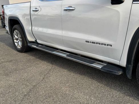 Used 2022 GMC Sierra 1500 SLT w/ SLT Premium Plus Package AWD/4WD image 12