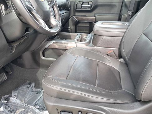 Used 2022 Chevrolet Silverado 1500 LTZ w/ Z71 Off-Road Package image 10