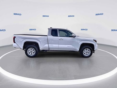 Used 2024 Toyota Tacoma SR5 RWD image 9