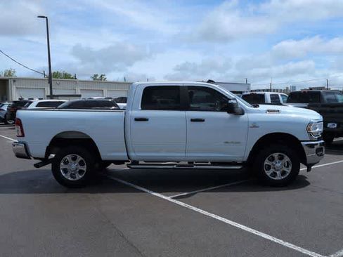 Used 2024 RAM 2500 Big Horn AWD/4WD image 9