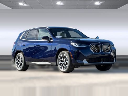 Used 2026 BMW X3 xDrive30i w/ Premium Package AWD/4WD image 7