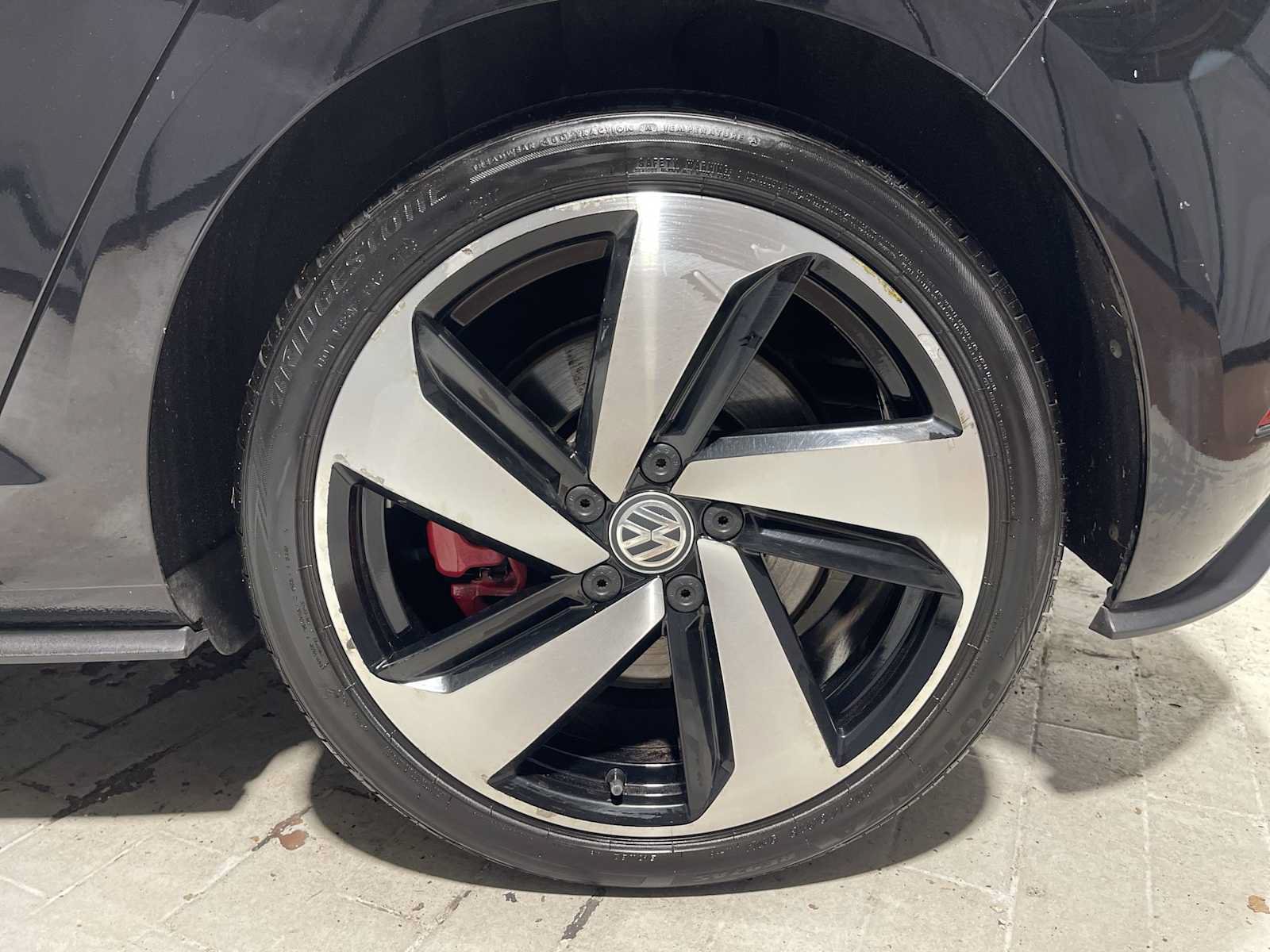 Used 2019 Volkswagen GTI SE w/ SE Experience Package FWD image 8