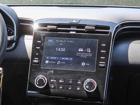 Certified 2023 Hyundai Tucson SE AWD/4WD image 19