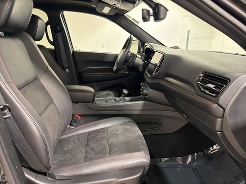 Used 2022 Dodge Durango R/T w/ Blacktop Package image 25