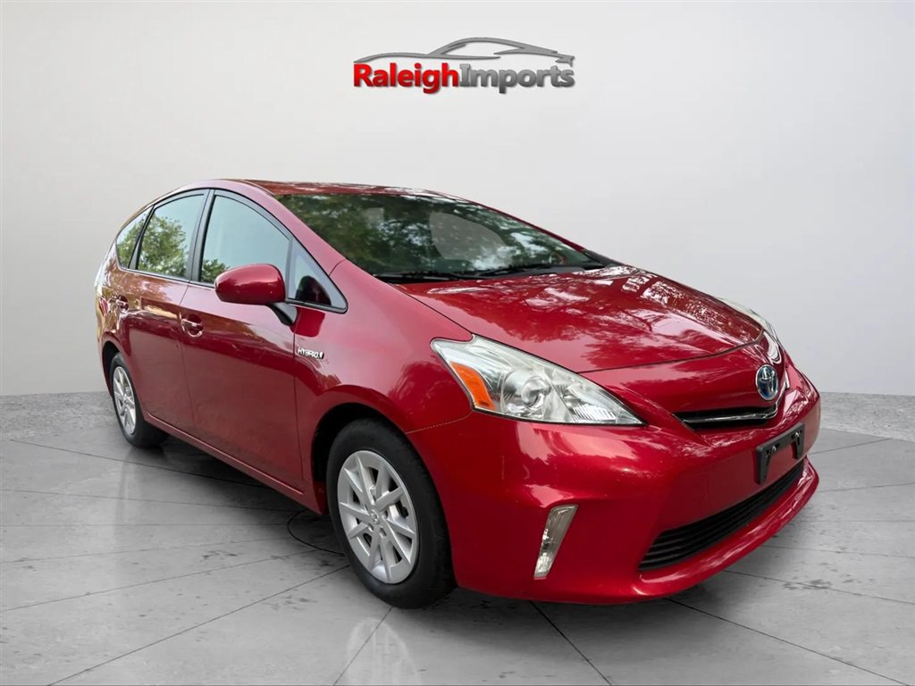 Used 2014 Toyota Prius V Two FWD image 7