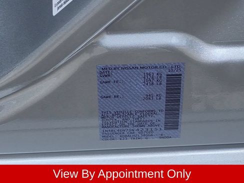 Used 2025 Nissan Altima 2.5 SV FWD image 35