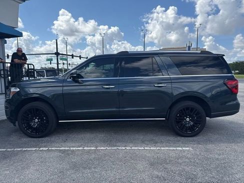 Used 2023 Ford Expedition Max Limited RWD image 2