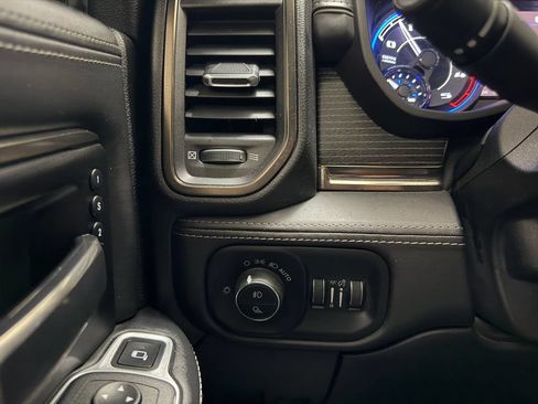 Used 2021 RAM 3500 Limited AWD/4WD image 37