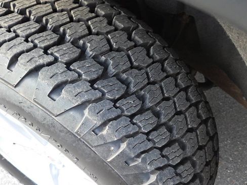 Used 2014 GMC Sierra 1500 SLE w/ SLE Preferred Package image 38