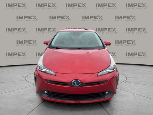 Used 2022 Toyota Prius XLE image 8