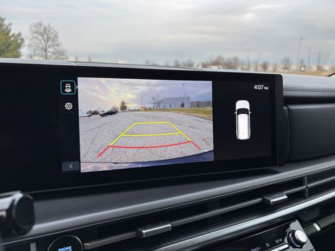 Used 2025 Hyundai Santa Fe SEL image 20