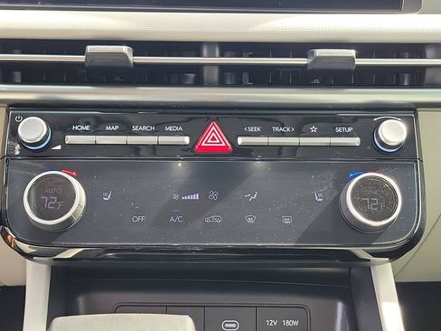 New 2026 Hyundai Tucson SEL FWD image 33