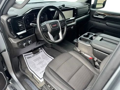 Used 2024 GMC Sierra 3500 SLE w/ SLE Value Package AWD/4WD image 10
