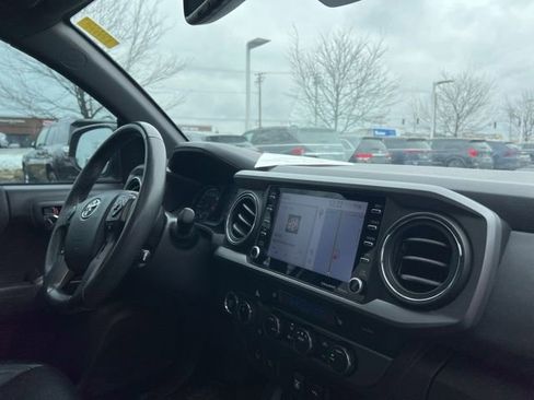 Used 2020 Toyota Tacoma TRD Pro image 36