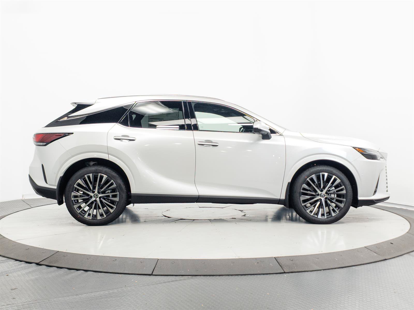 New 2026 Lexus RX 350 Premium Plus AWD/4WD image 13