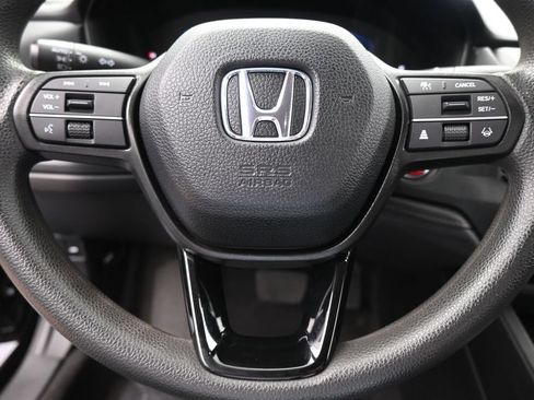 Used 2025 Honda Accord LX image 31