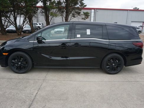 Used 2024 Honda Odyssey Sport image 22